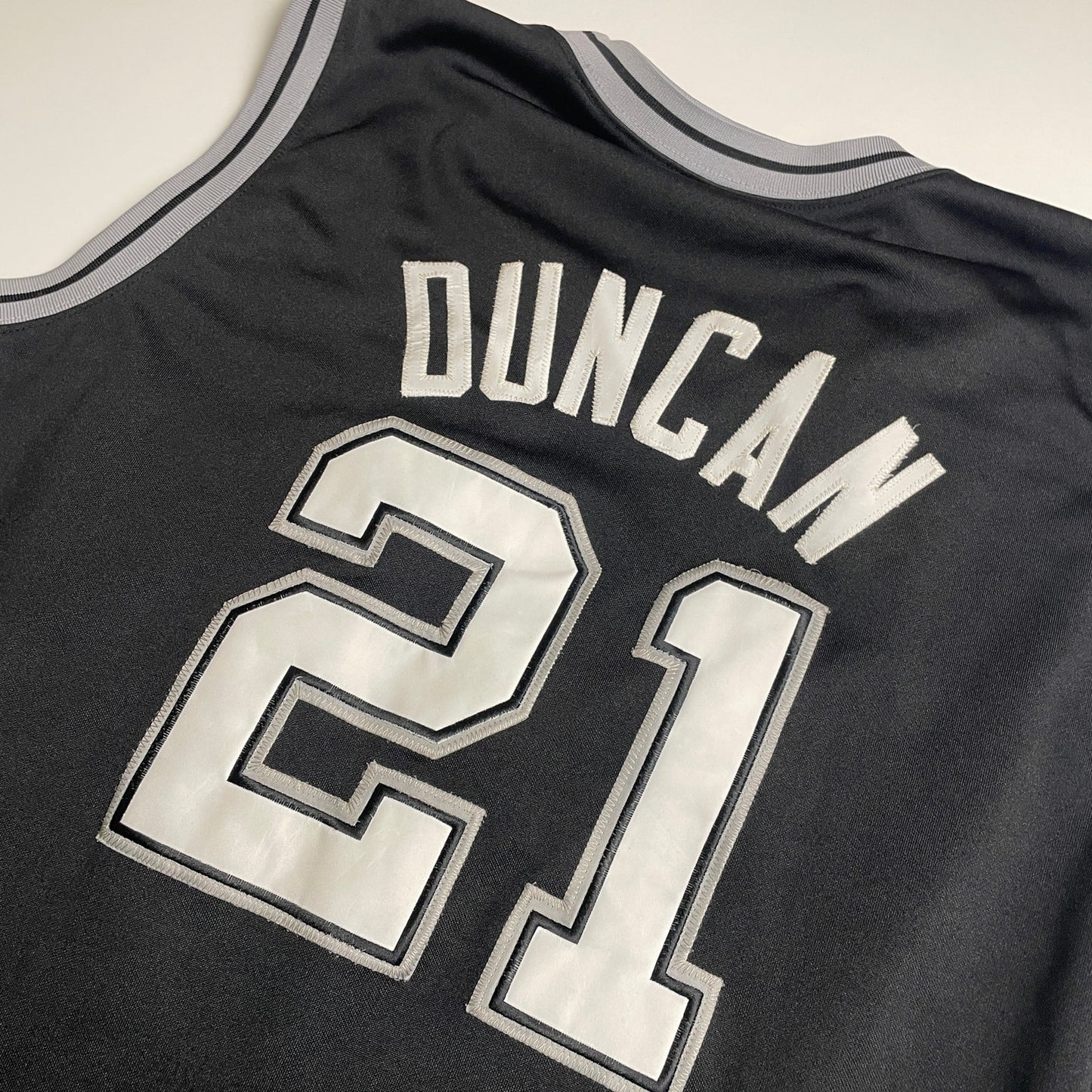 Hardwood Classics Tim Duncan spurs jersey XL