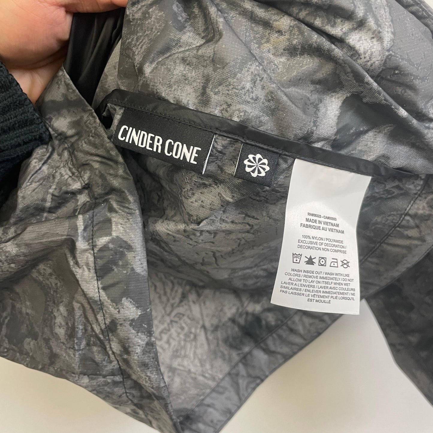 Nike ACG Cinder Cone Hooded Jacket Windbreaker S