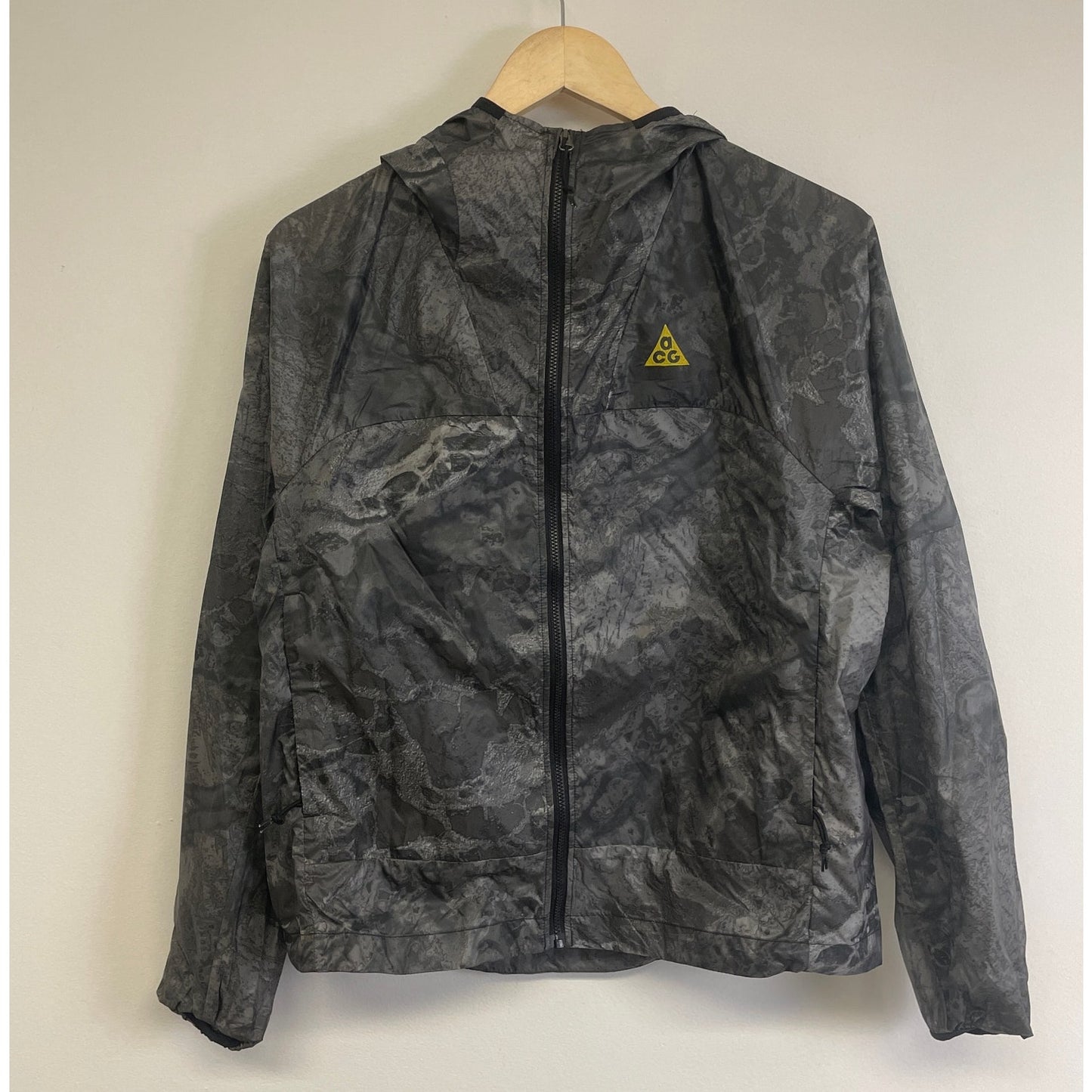 Nike ACG Cinder Cone Hooded Jacket Windbreaker S