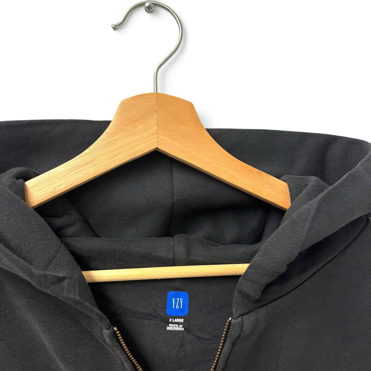 YZY Gap Zip Up Sweater Brand New XL