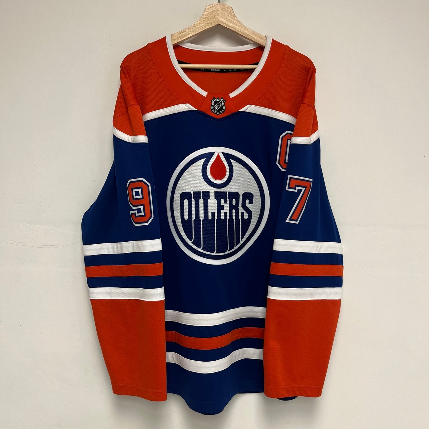 Connor McDavid Oilers Jersey XL