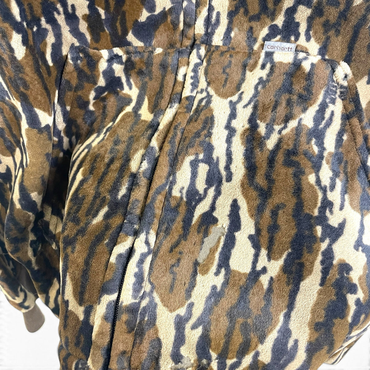 Vintage Carhartt Treebark Camo Active Jacket L