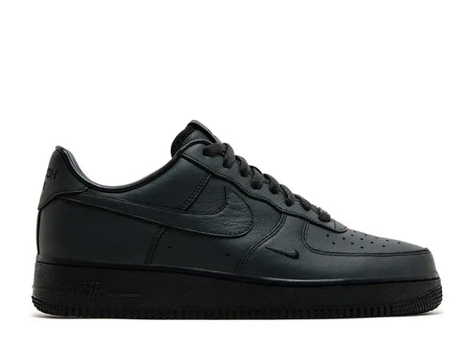 Nike Air Force 1 Triple Black Size: 8.5, 9, 10, 10.5, 13