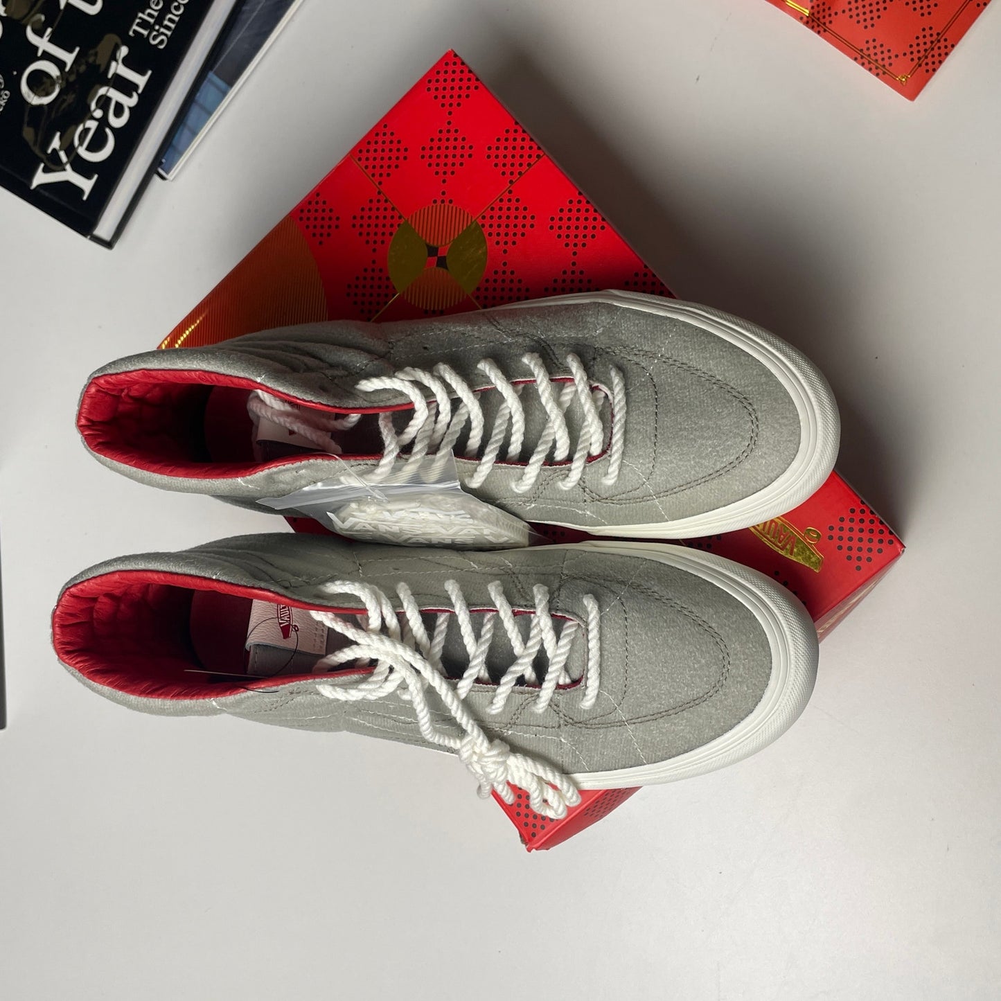 VANS Vault HI LX "Year of the Rabbit" shoe 8.5, 9.5, 10.5 DS