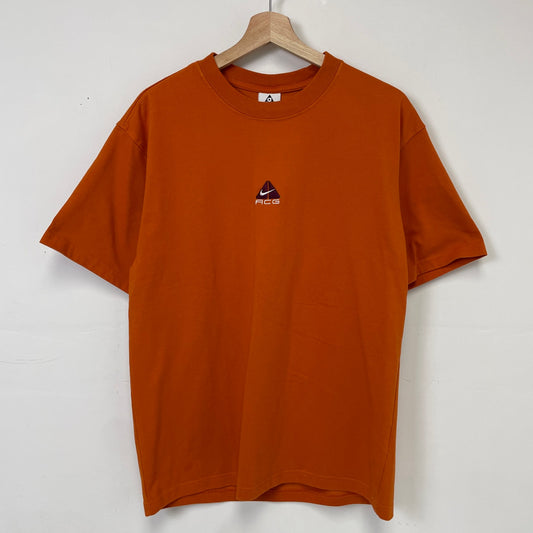 Nike ACG center logo tee shirt S