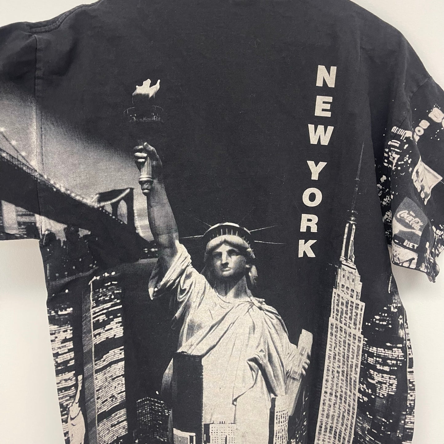 Vintage 90s NYC statue of liberty AOP tee shirt XL
