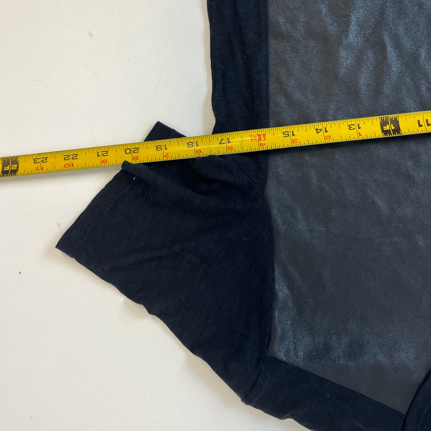 Neil Barret Baby Tee S