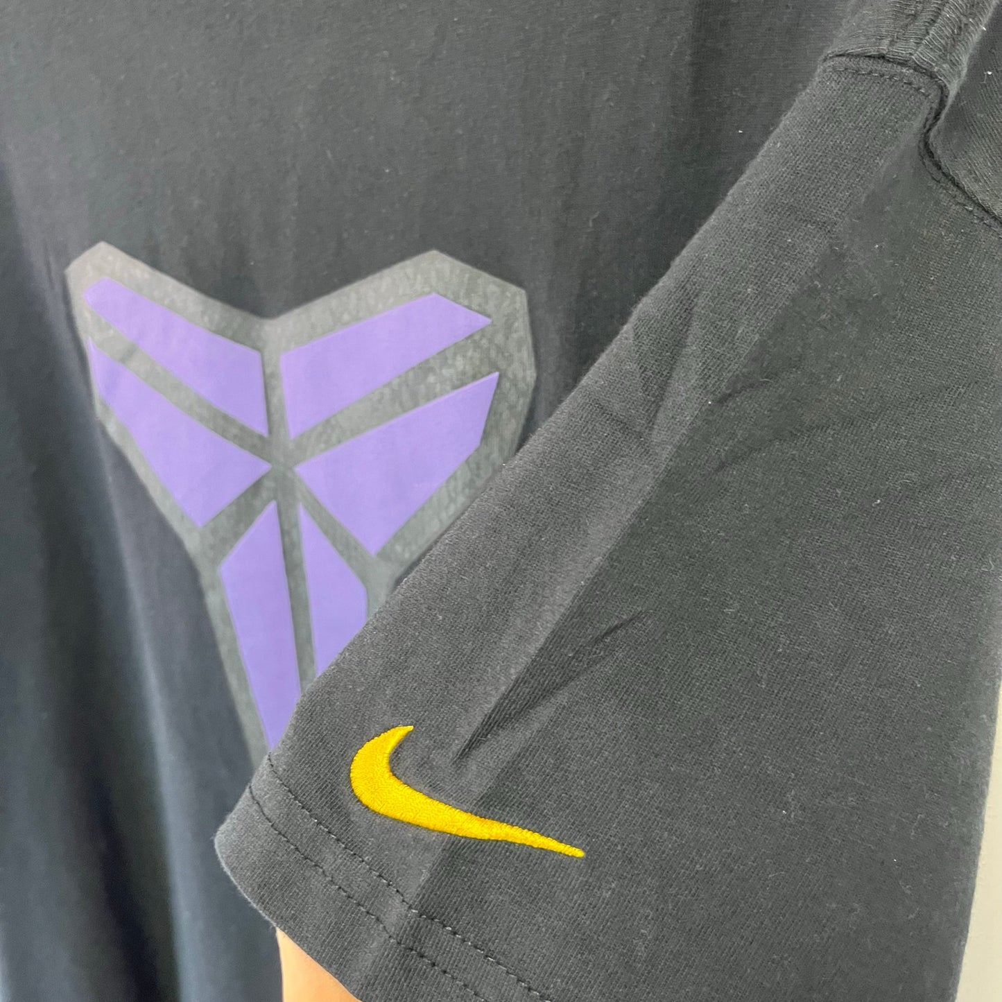 Nike Kobe Men's Max90 basketball tee XXL