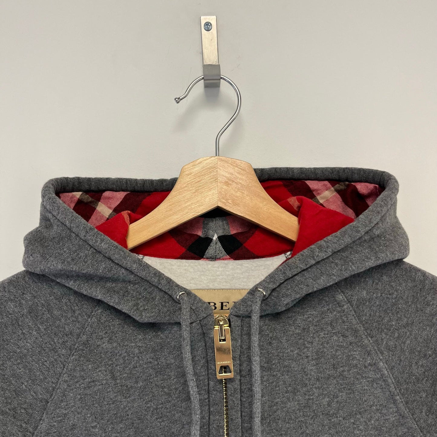 Burberry Full Zip Up Sweater S