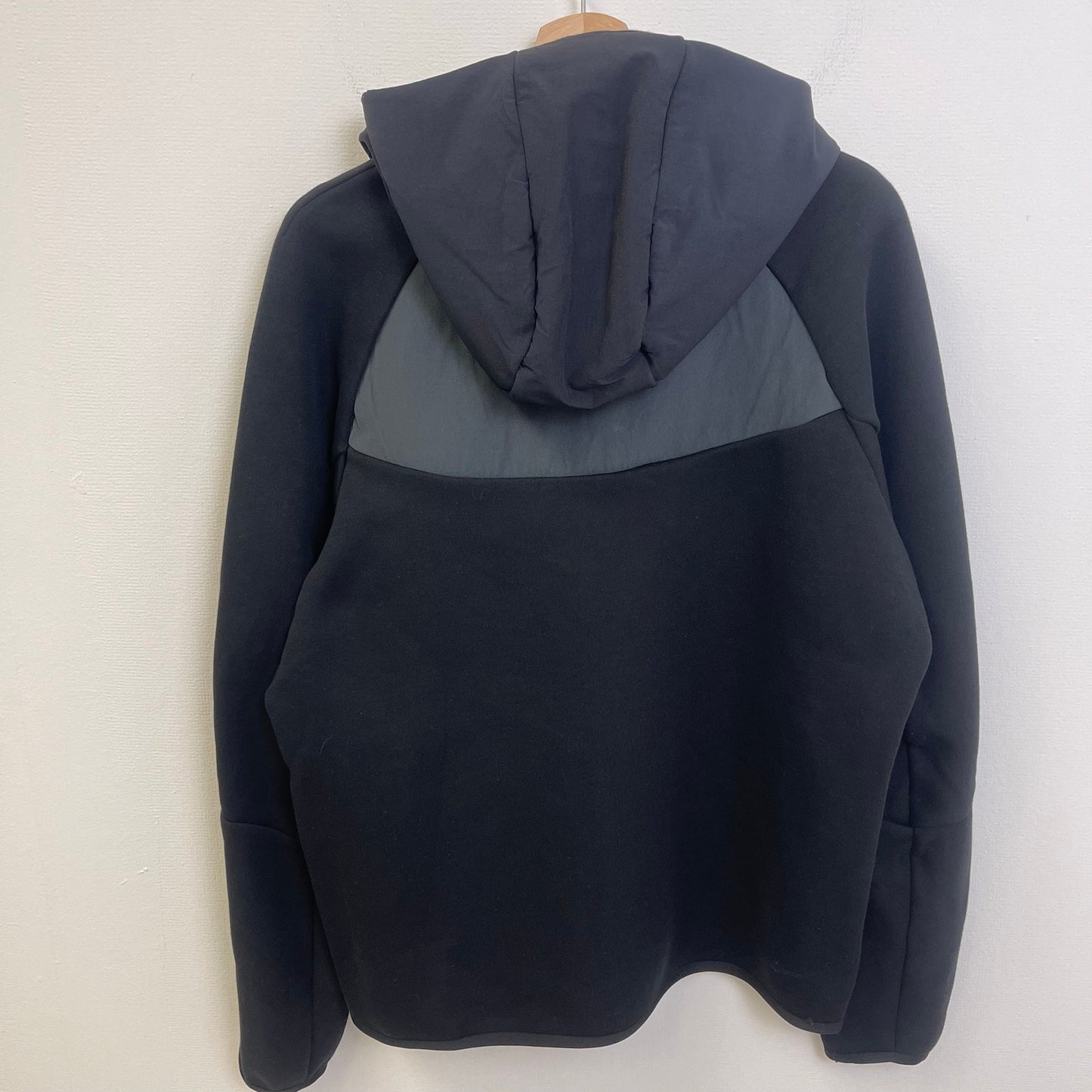 Nike Sportswear Tech Fleece Jacket M