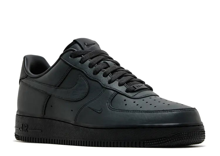 Nike Air Force 1 Triple Black Size: 8.5, 9, 10, 10.5, 13