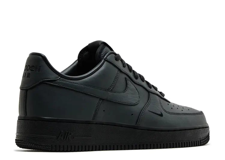 Nike Air Force 1 Triple Black Size: 8.5, 9, 10, 10.5, 13